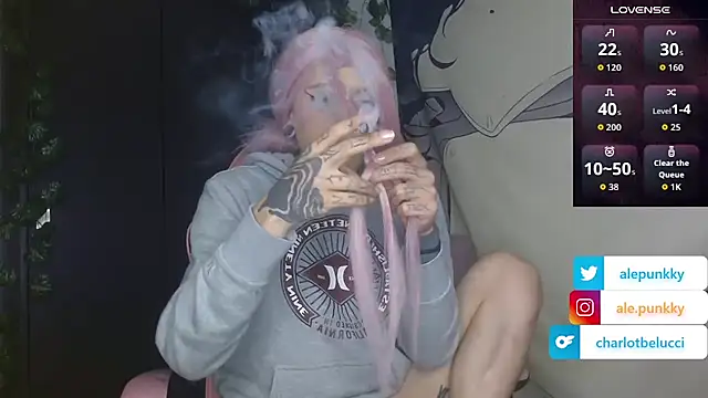 charlotbelucci  online show from September 12, 9:38 am