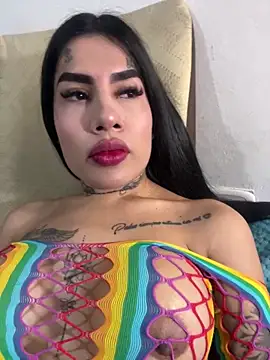 saragill323 online show from February 28, 5:15 pm