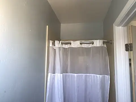 allissonw13 online show from March 26, 3:59 pm