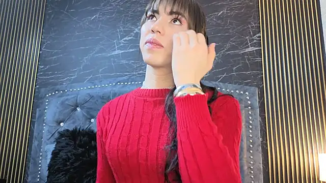 diosagolden online show from December 4, 8:35 pm