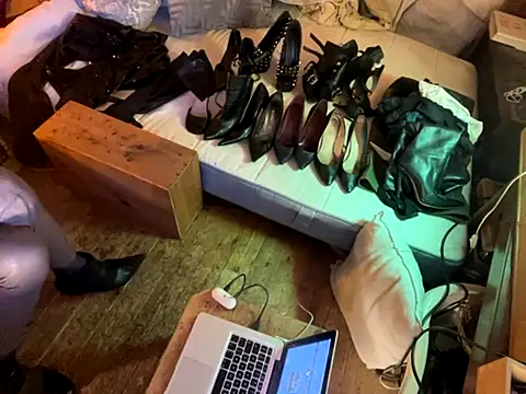 alexheels boots online show from September 25, 1:01 am