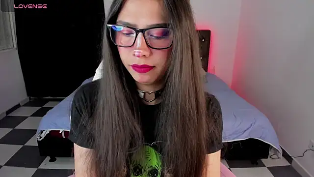 paula kawaiifu  online show from January 7, 1:54 pm