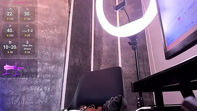 saracaball  online show from November 13, 5:16 am