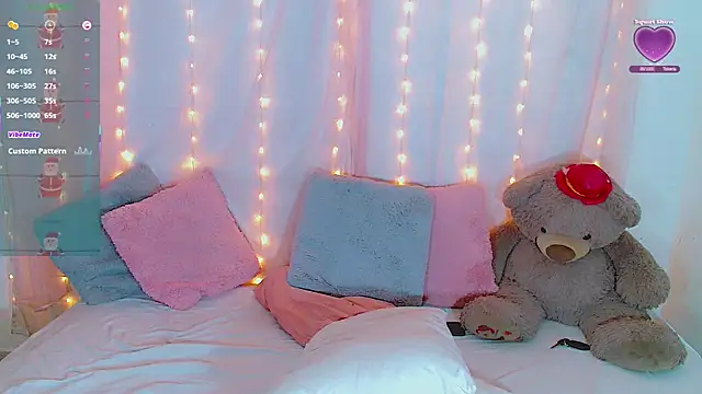 AlanaBekeer online show from December 13, 7:40 pm