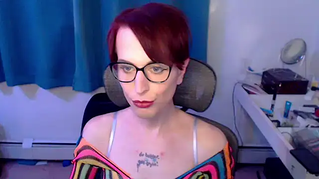 Snapshot of RyffBurnz chatting on January 11, 11:13 pm RyffBurnz online show from January 11, 11:13 pm