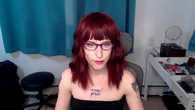 Snapshot of RyffBurnz chatting on February 25, 1:30 am RyffBurnz online show from February 25, 1:30 am