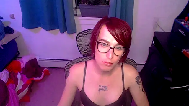 Snapshot of RyffBurnz chatting on September 24, 12:39 am RyffBurnz online show from September 24, 12:39 am