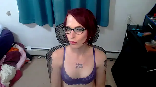 Snapshot of RyffBurnz chatting on October 1, 5:13 pm RyffBurnz online show from October 1, 5:13 pm