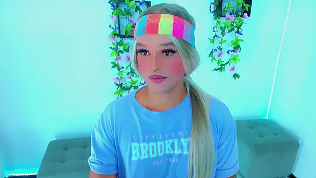 TaylorMon online show from February 5, 12:48 am