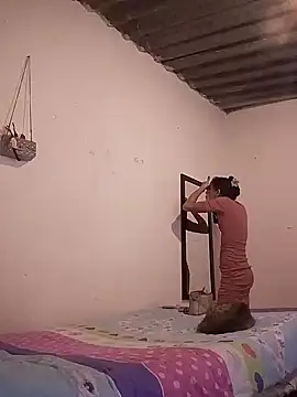 AlexaWarner online show from December 5, 7:20 pm