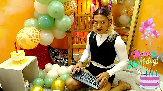 aslyhernandez 7 online show from January 16, 1:47 pm