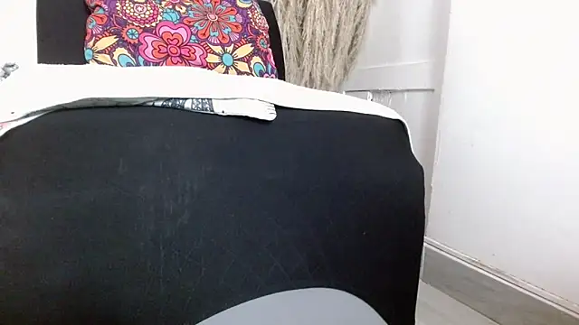 sara-bbc-dominant online show from December 16, 1:32 am