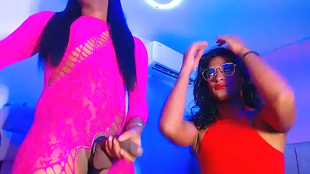 vanessa nauthygirls online show from April 8, 7:59 pm