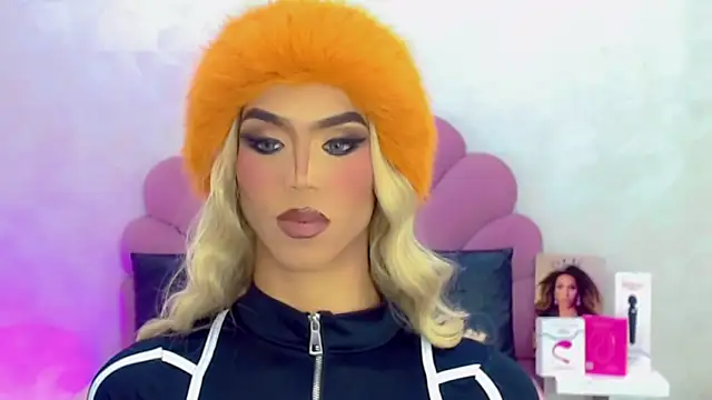 briana sex32 online show from April 15, 3:34 am