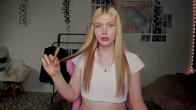 joy pretty online show from July 21, 6:44 pm