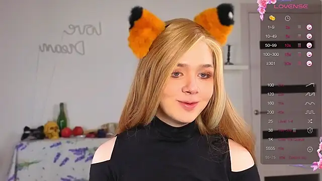  yourFoxy  online show from November 6, 12:49 pm