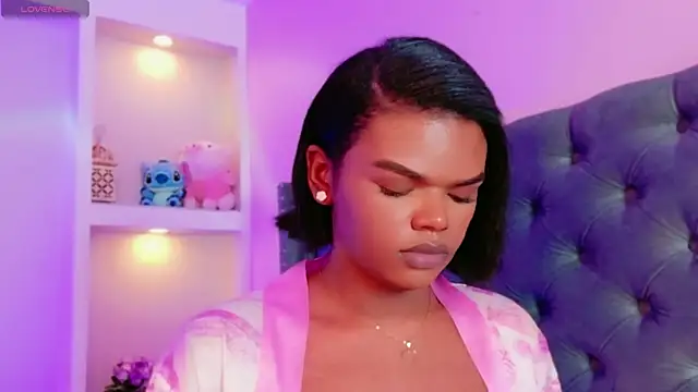 CamiEstrada online show from October 8, 9:38 pm