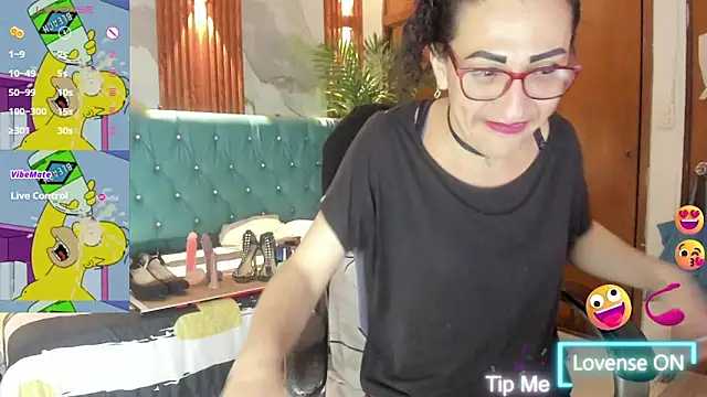 sabrina dupont online show from May 30, 1:53 pm