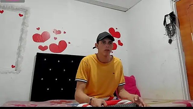 chloe evanx  online show from March 8, 7:31 pm