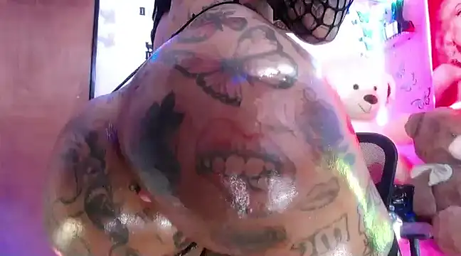 goddess BigassCock online show from February 18, 8:15 pm