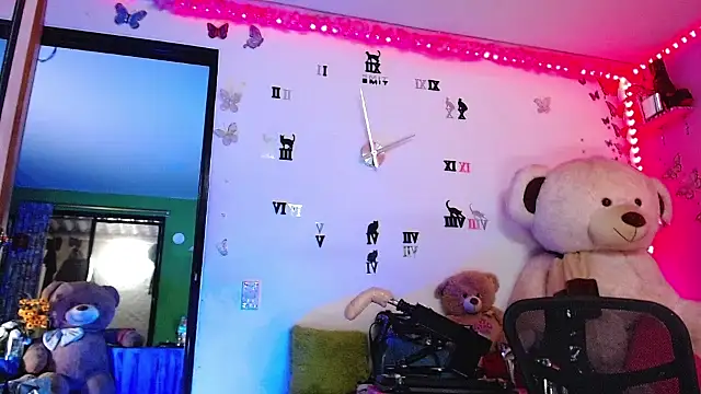 goddess BigassCock online show from November 10, 6:14 am