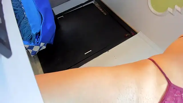 Eyleen Santos online show from March 17, 8:55 pm