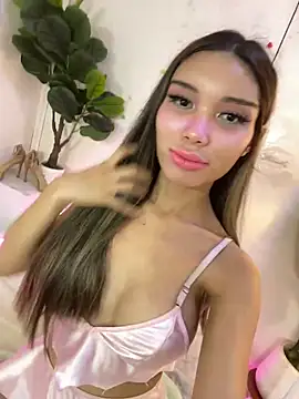 Notaestheticallykylinee online show from March 11, 2:59 am