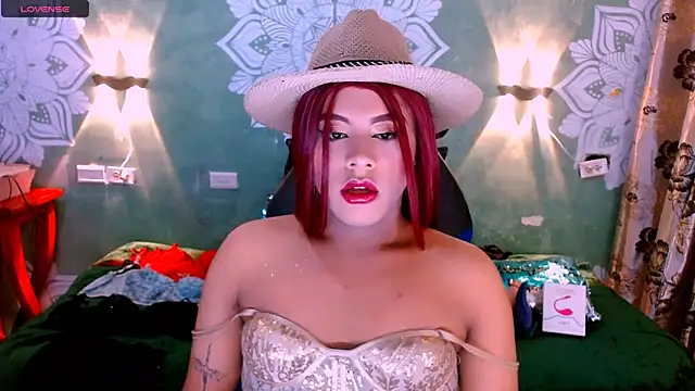 Emili Roux online show from March 16, 12:10 pm