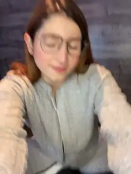 kamel-ayesha online show from December 17, 12:00 pm