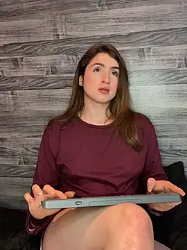 kamel-ayesha online show from March 4, 1:06 pm