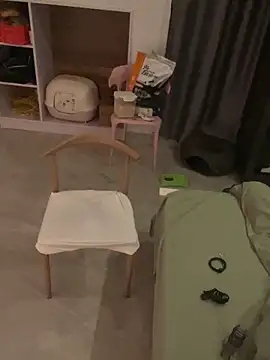 AwakeSubtitle online show from September 17, 2:11 pm