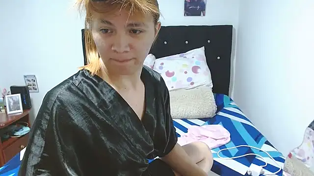 giuliana andrade online show from November 15, 12:19 am