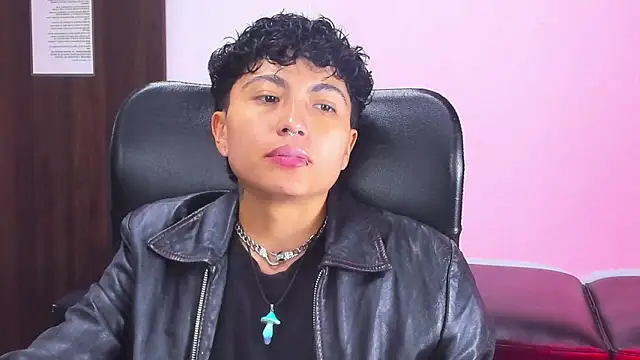 Im Mathias online show from March 21, 3:19 am