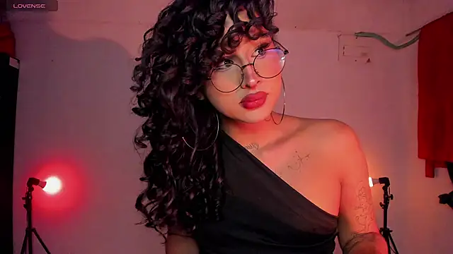Heka Prudence online show from June 30, 3:28 am