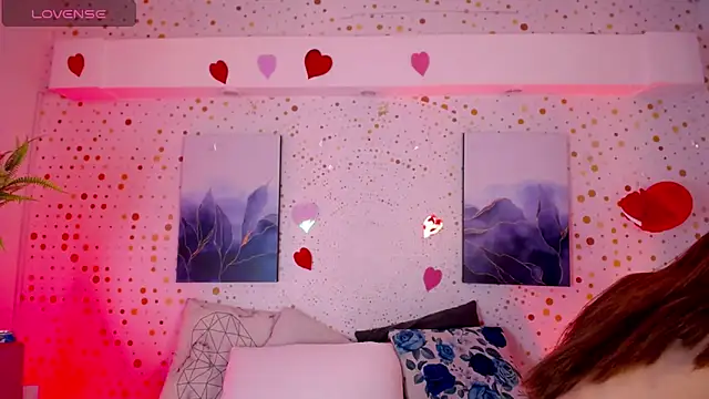 Aniie Doll online show from February 27, 8:48 pm