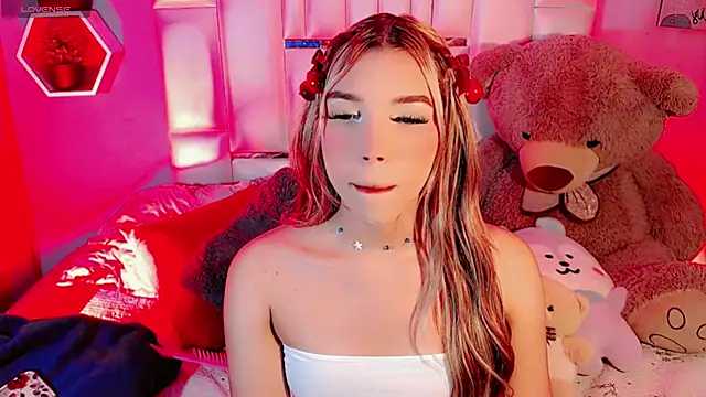 Aileen 18 online show from February 24, 7:12 am