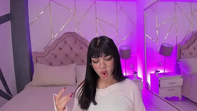 RoseCassie online show from January 25, 12:52 pm