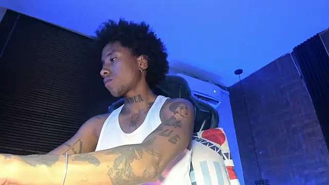 JhonyMiller  online show from October 2, 4:35 am