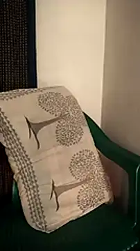 Aish29xh online show from February 2, 5:04 pm