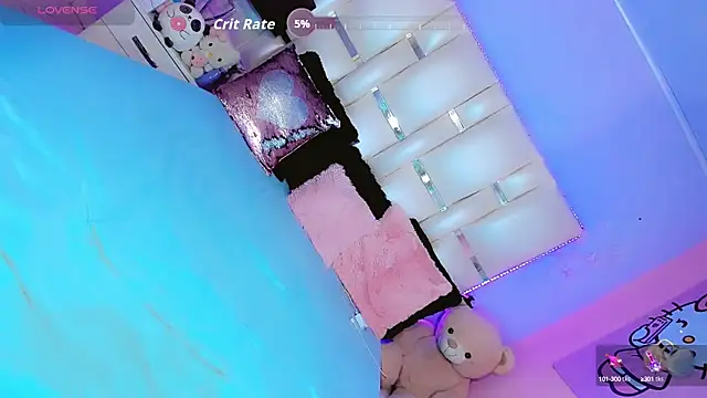 ArantzaCastillo  online show from October 10, 9:16 pm