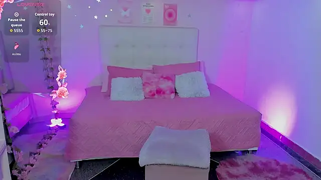 ScarlettDreamss7 online show from December 5, 11:49 am