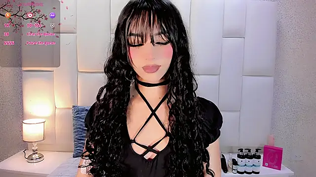 Angeles Busst online show from March 19, 9:04 pm