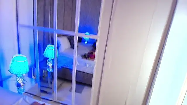 AliDiaz  online show from February 5, 7:41 pm