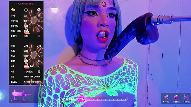 Sarahi Camila online show from November 21, 8:15 am