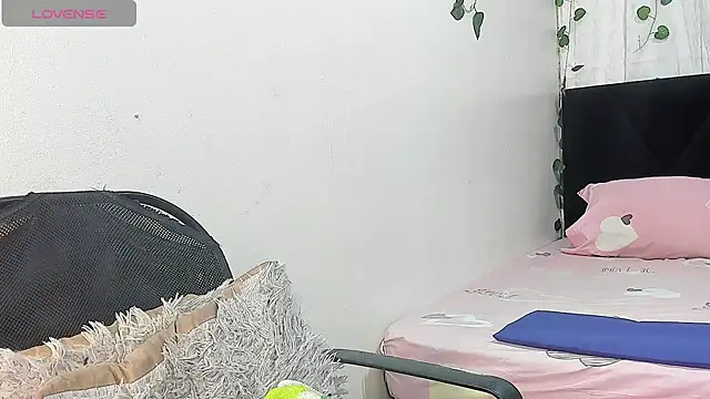 Irina milkmaid online show from April 21, 7:09 pm