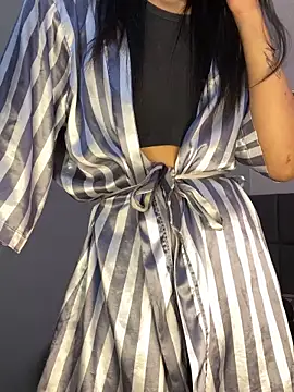 blondiebbc online show from February 9, 7:10 pm