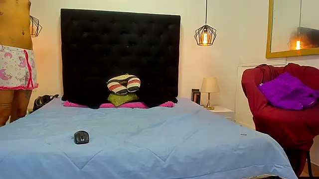 Snapshot of ChanelleJohnson_ chatting on February 22, 9:12 am ChanelleJohnson online show from February 22, 9:12 am