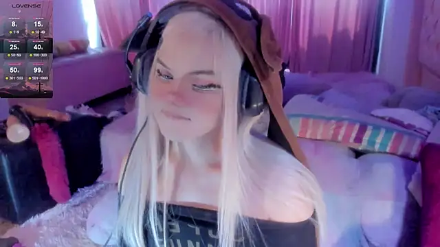 Angelica Reborn online show from September 28, 6:18 pm