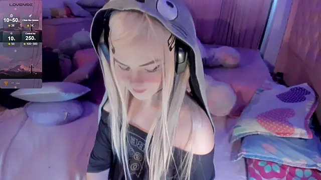 Angelica Reborn online show from March 6, 2:44 pm