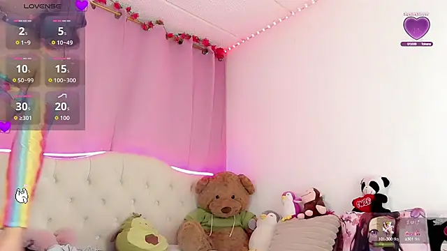 Snapshot of BabyNaomi2 chatting on September 14, 6:34 pm BabyNaomi2 online show from September 14, 6:34 pm